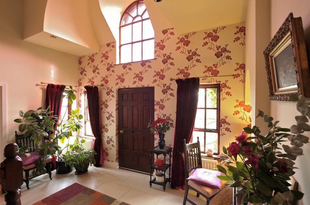 Pinewood Lodge Guest House Omagh Exterior foto